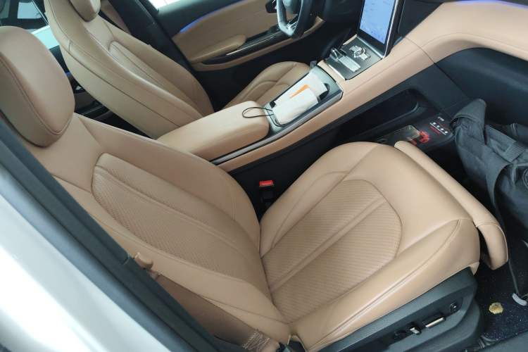Used Nio ES6 2020 610 km Performance Version Right Front Seat