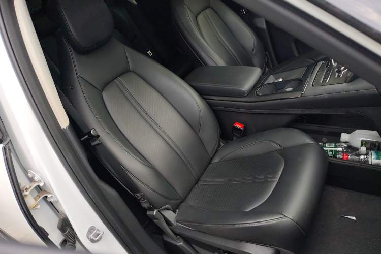 Used Nio ES6 2020 600 km Sport Edition Right Front Seat