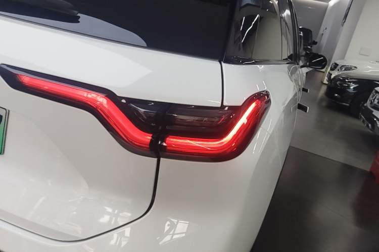 Used Nio ES6 2020 420 km Sport Edition Right Rear Taillight