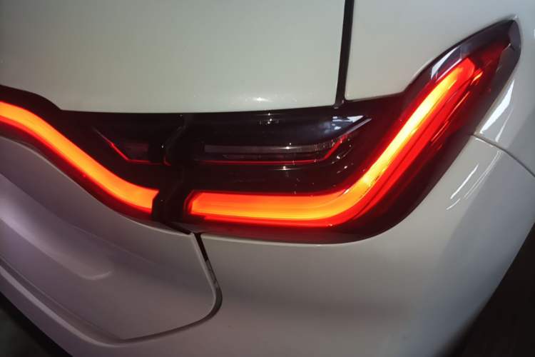 Used Nio ES6 2020 420 km Sport Edition Right Rear Taillight
