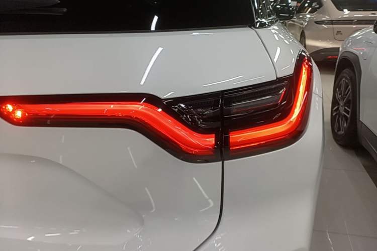 Used Nio ES6 2020 420 km Sport Edition Right Rear Taillight