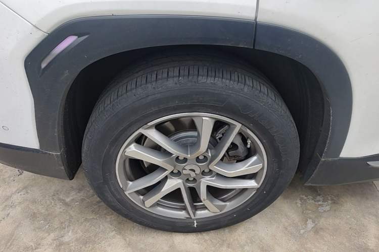 Used Nio ES6 2020 420 km Sport Edition Right Rear Wheel Hub