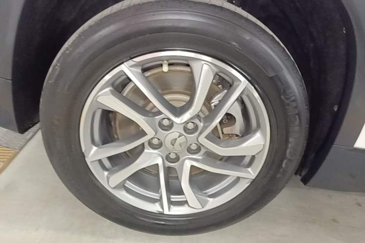 Used Nio ES6 2020 420 km Sport Edition Right Rear Wheel Hub