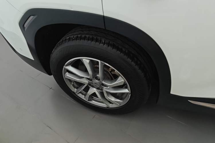 Used Nio ES6 2020 420 km Sport Edition Right Rear Wheel Hub