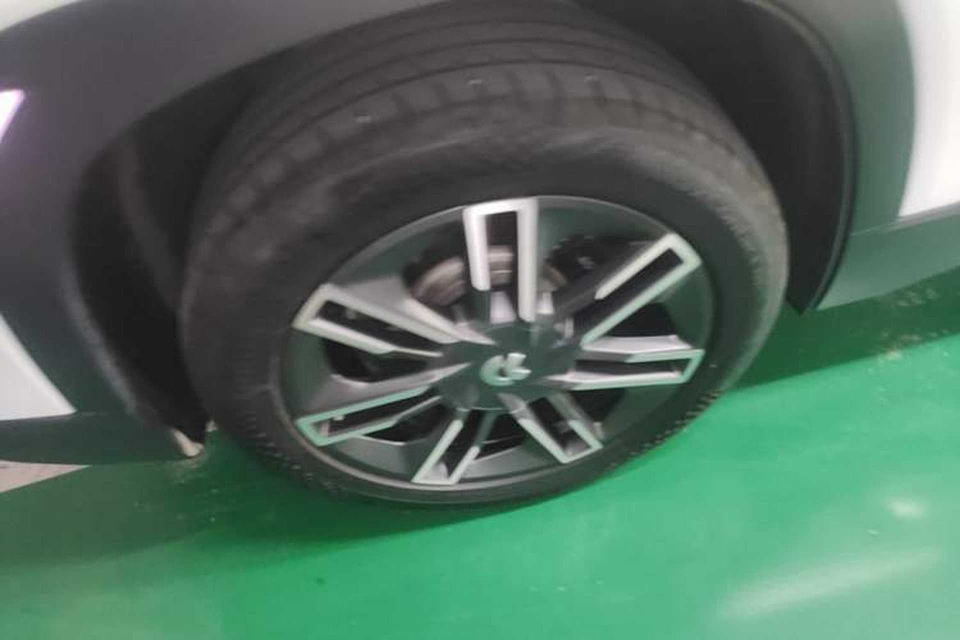 Used Nio ES6 2020 600 km Sport Edition Right Rear Wheel Hub