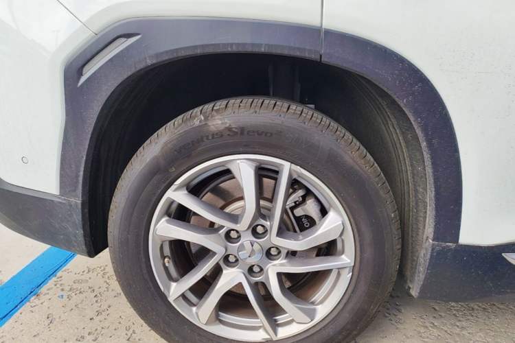Used Nio ES6 2020 420 km Sport Edition Right Rear Wheel Hub