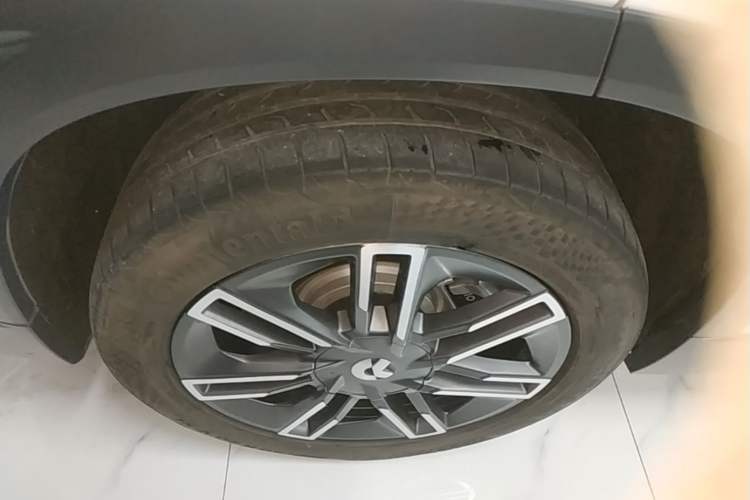 Used Nio ES6 2020 610 km Performance Version Right Rear Wheel Hub