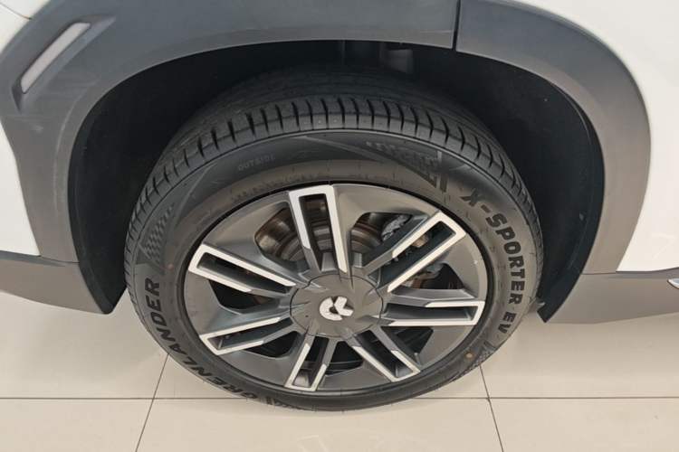 Used Nio ES6 2020 420 km Sport Edition Right Rear Wheel Hub