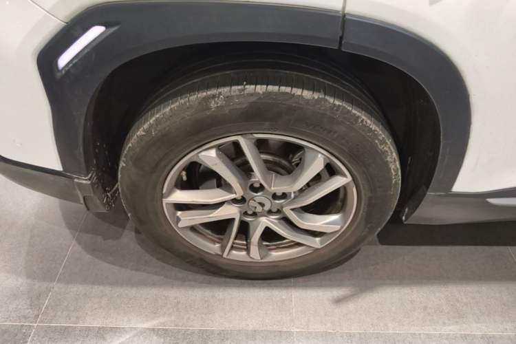 Used Nio ES6 2020 420 km Sport Edition Right Rear Wheel Hub