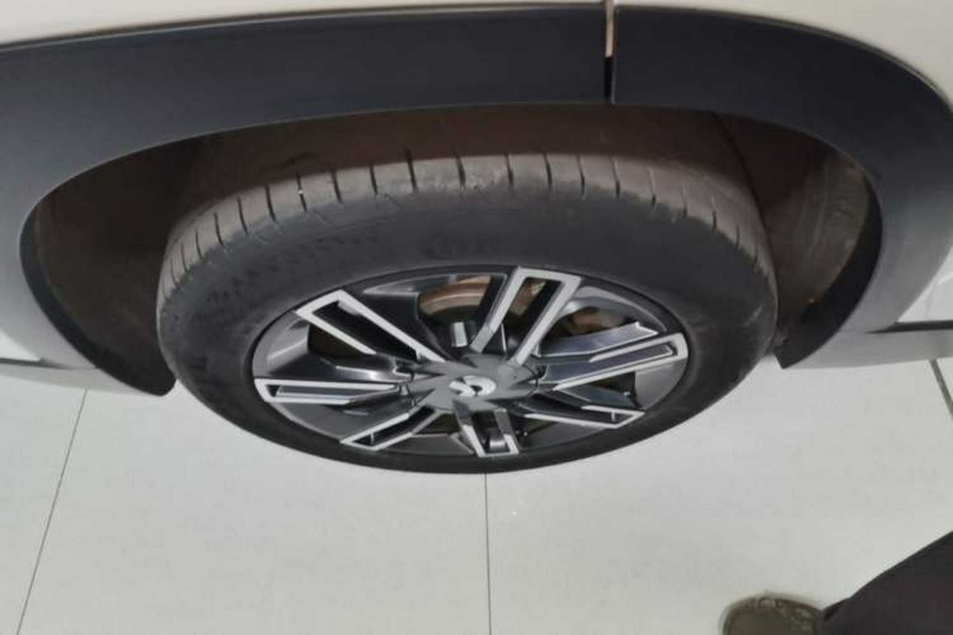 Used Nio ES6 2020 420 km Sport Edition Right Rear Wheel Hub