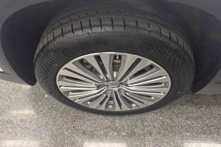 Used Nio ES6 2020 455KM Sport Edition Right Rear Wheel Hub