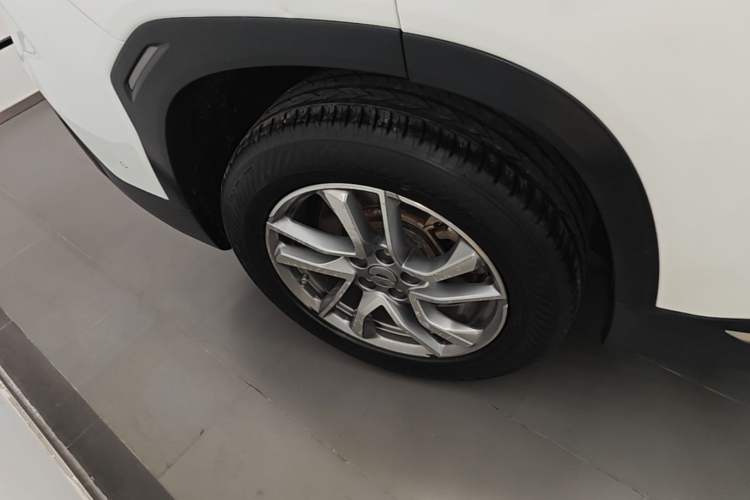 Used Nio ES6 2020 420 km Sport Edition Right Rear Wheel Hub