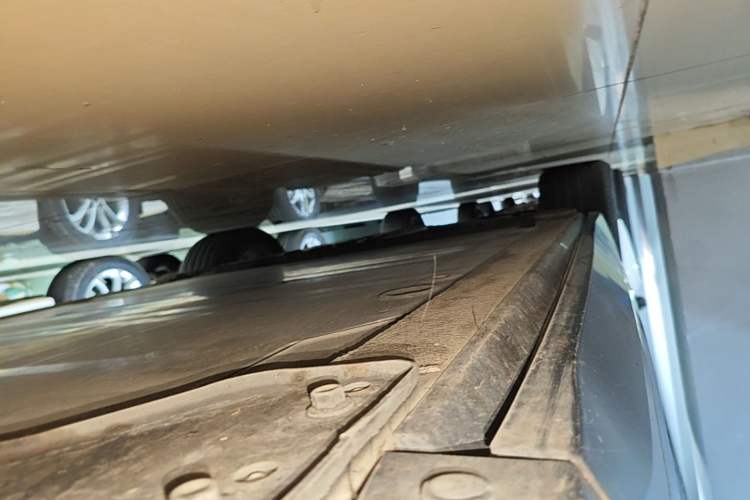 Used Nio ES6 2020 430KM Performance Version Right Side Sill