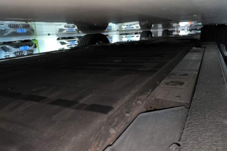 Used Nio ES6 2020 465 km Performance Version Right Side Sill