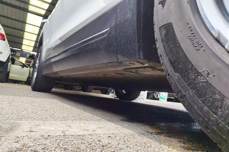 Used Nio ES6 2020 455KM Sport Edition Right Side Sill