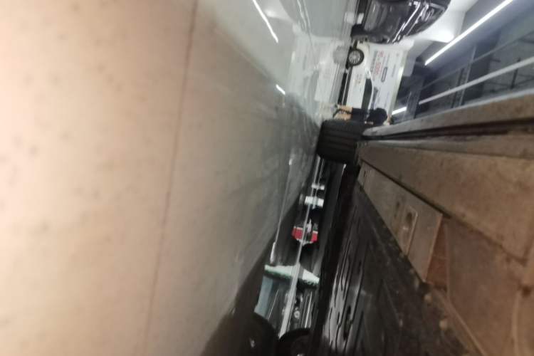 Used Nio ES6 2020 420 km Sport Edition Right Side Sill