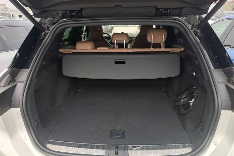 Used Nio ES6 2020 420 km Sport Edition Trunk