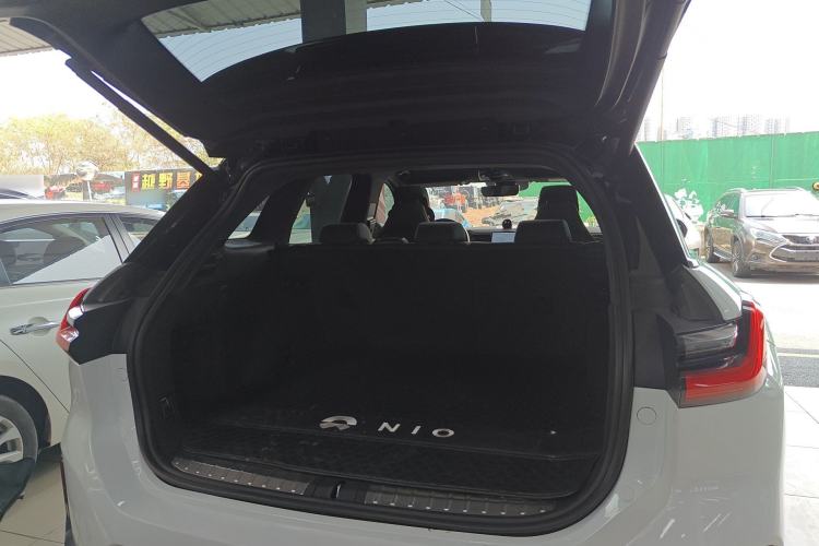 Used Nio ES6 2020 430KM Performance Version Trunk