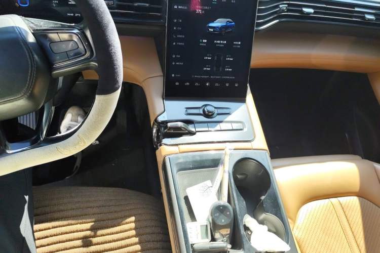 Used Nio ES6 2020 600 km Sport Edition Audio And AC Panel