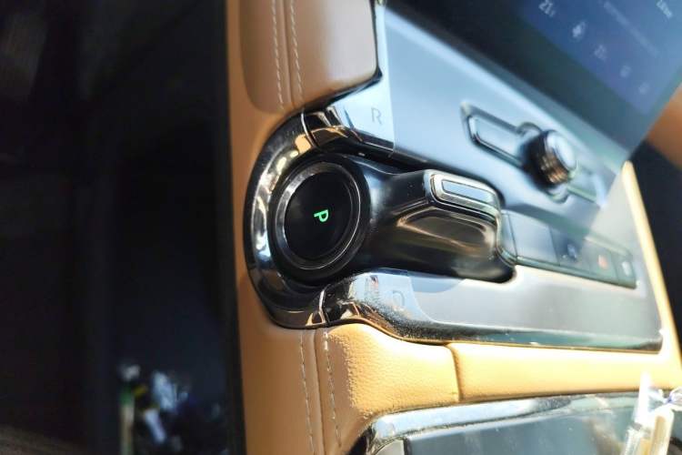 Used Nio ES6 2020 600 km Sport Edition Gear Lever