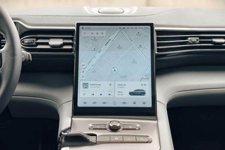 Used Nio ES6 2022 75 kWh Sport Edition Audio And AC Panel