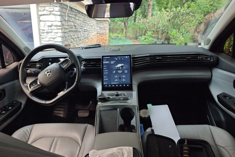 Used Nio ES6 2022 75 kWh Sport Edition Center Console