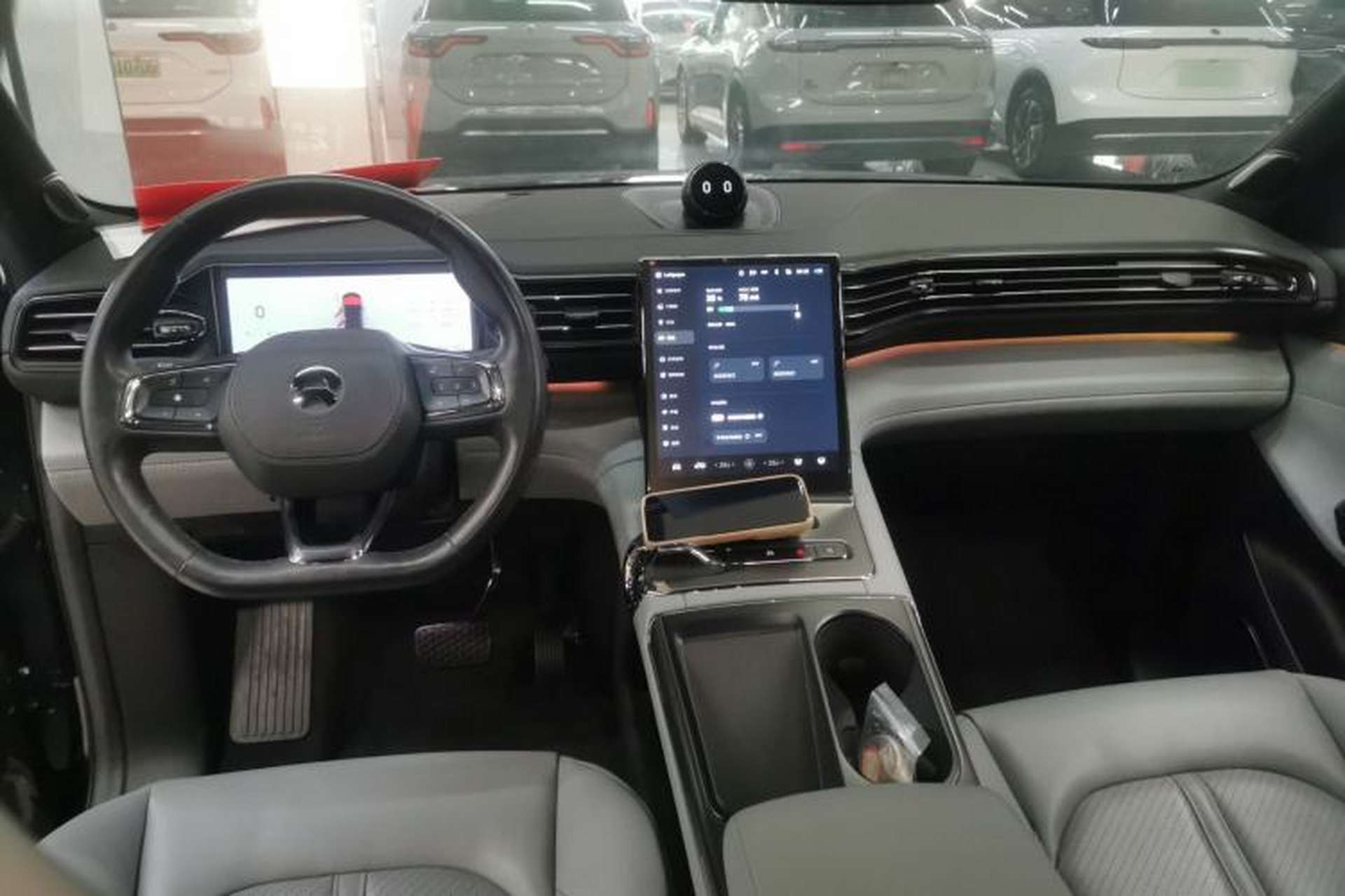 Used Nio ES6 2022 75 kWh Performance Version Center Console