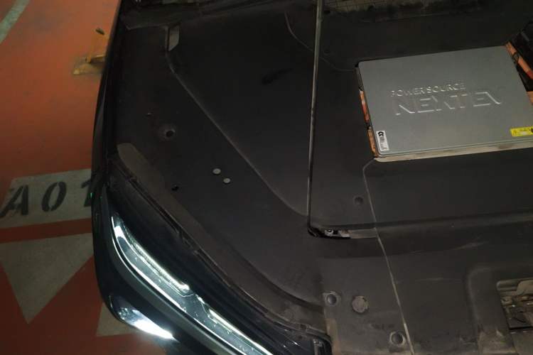 Used Nio ES6 2022 75 kWh Sport Edition Engine Bay Right