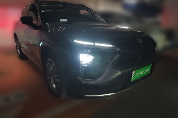 Used Nio ES6 2022 75 kWh Sport Edition Front Right 45 Deg