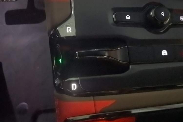 Used Nio ES6 2022 75 kWh Sport Edition Gear Lever
