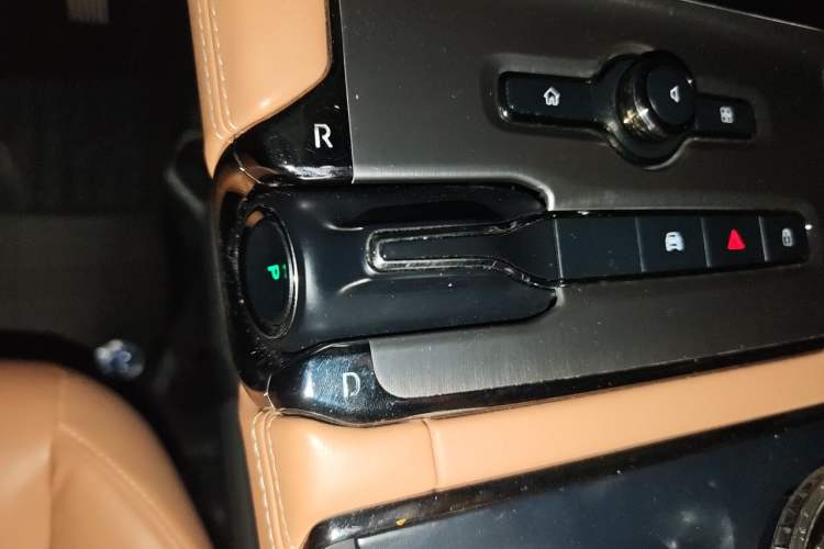 Used Nio ES6 2022 75 kWh Sport Edition Gear Lever