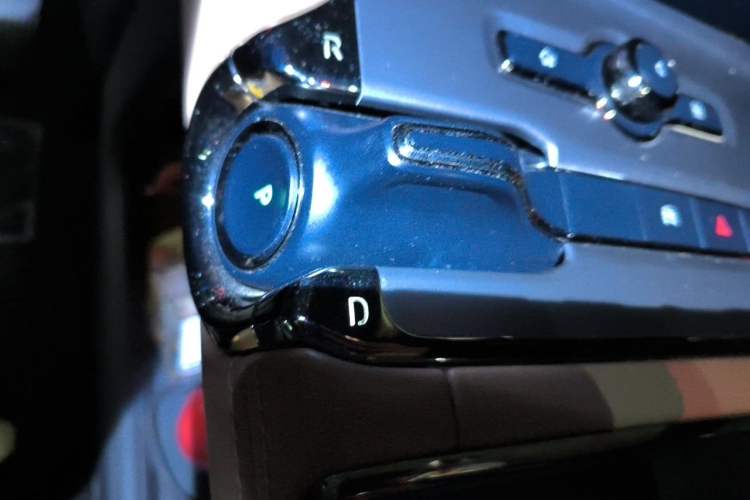 Used Nio ES6 2022 75 kWh Sport Edition Gear Lever