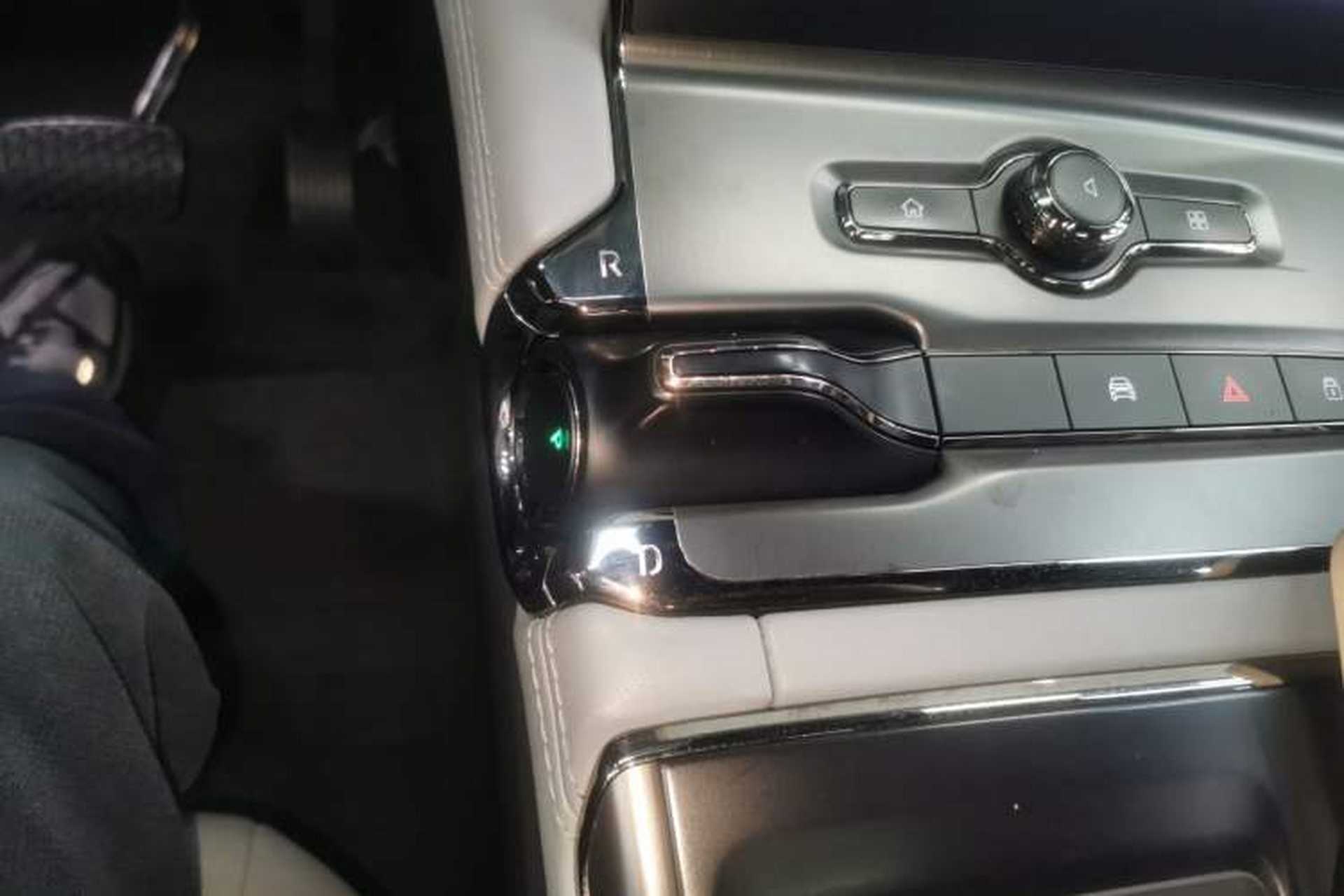 Used Nio ES6 2022 75 kWh Performance Version Gear Lever