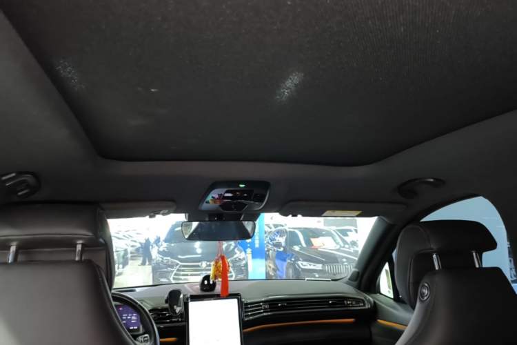 Used Nio ES6 2022 100kWh Performance Version Headliner