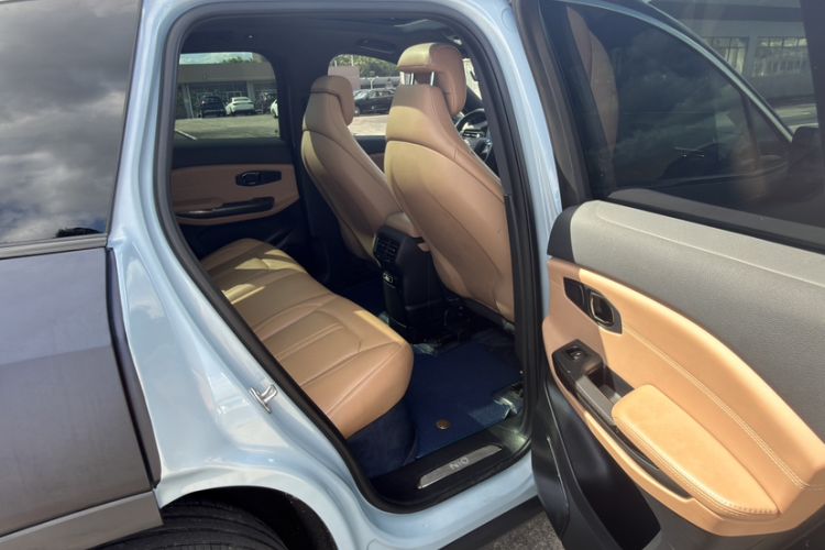 Used Nio ES6 2022 75 kWh Sport Edition Interior 1