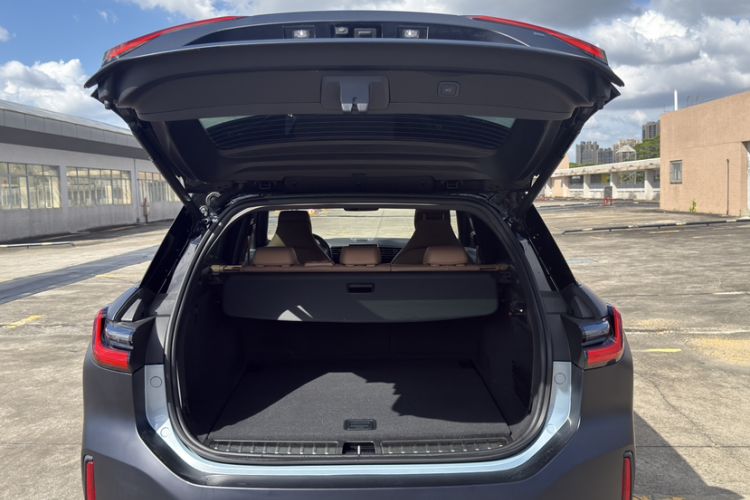 Used Nio ES6 2022 75 kWh Sport Edition Interior 2