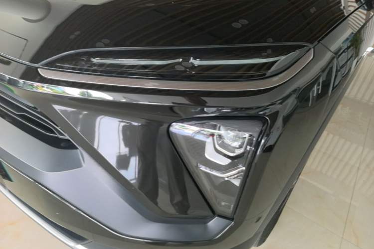 Used Nio ES6 2022 75 kWh Sport Edition Left Front Headlight