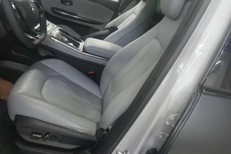 Used Nio ES6 2022 75 kWh Sport Edition Left Front Seat