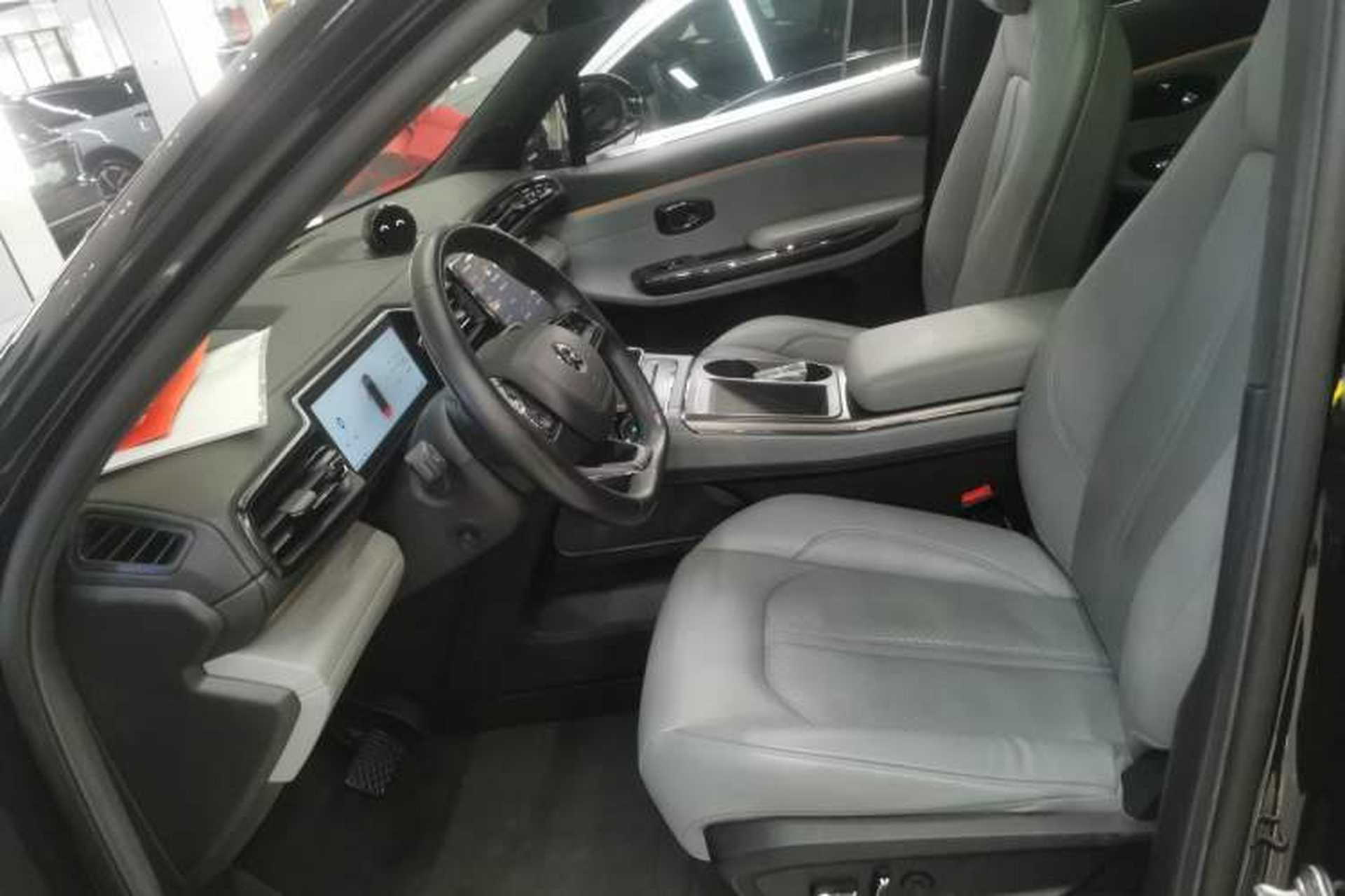 Used Nio ES6 2022 75 kWh Performance Version Left Front Seat
