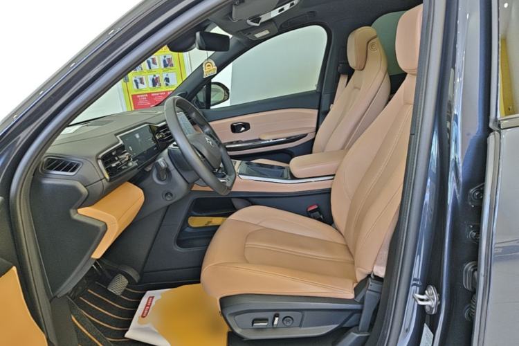 Used Nio ES6 2022 75 kWh Sport Edition Left Front Seat