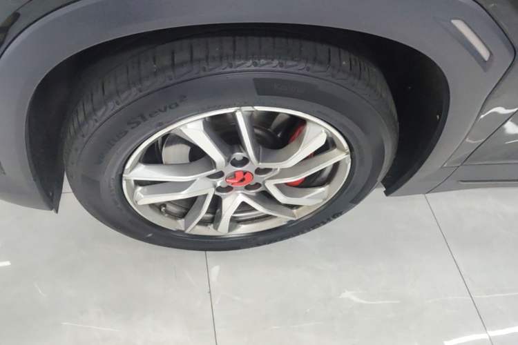 Used Nio ES6 2022 75 kWh Sport Edition Left Front Wheel Hub