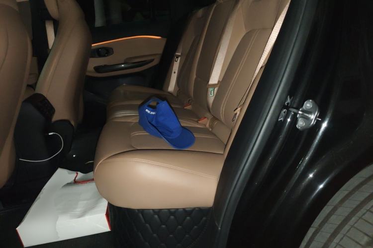 Used Nio ES6 2022 75 kWh Sport Edition Left Rear Seat