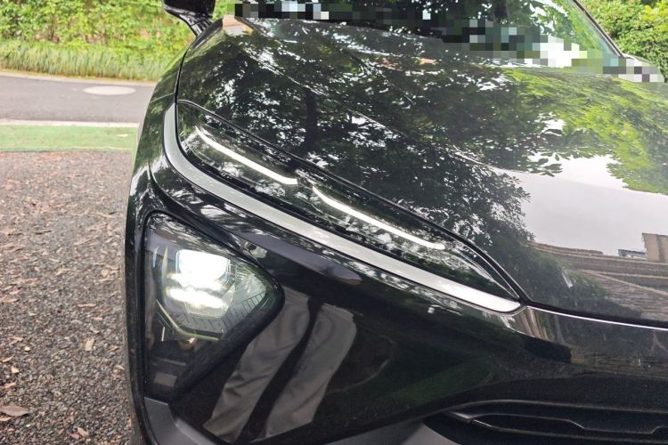 Used Nio ES6 2022 75 kWh Sport Edition Right Front Headlight