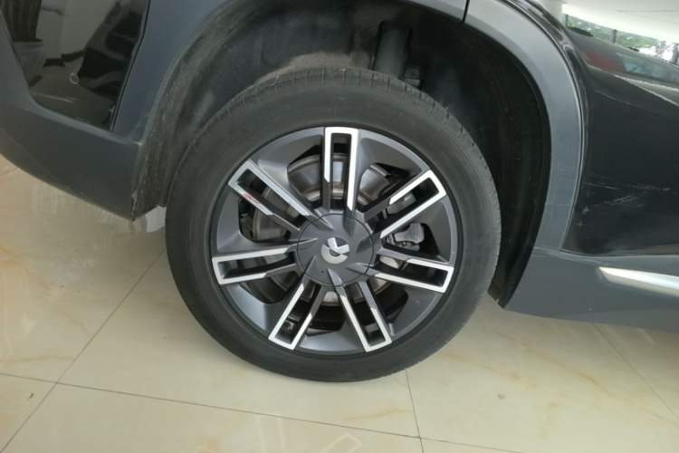Used Nio ES6 2022 75 kWh Sport Edition Right Rear Wheel Hub