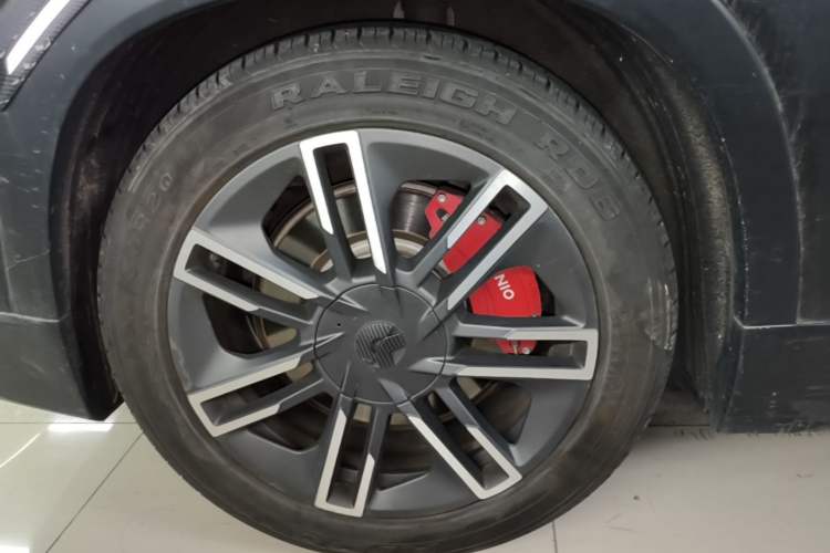 Used Nio ES6 2022 100kWh Performance Version Right Rear Wheel Hub