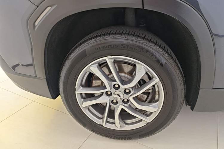 Used Nio ES6 2022 75 kWh Sport Edition Right Rear Wheel Hub
