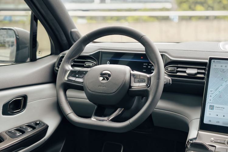 Used Nio ES6 2022 75 kWh Sport Edition Steering Wheel