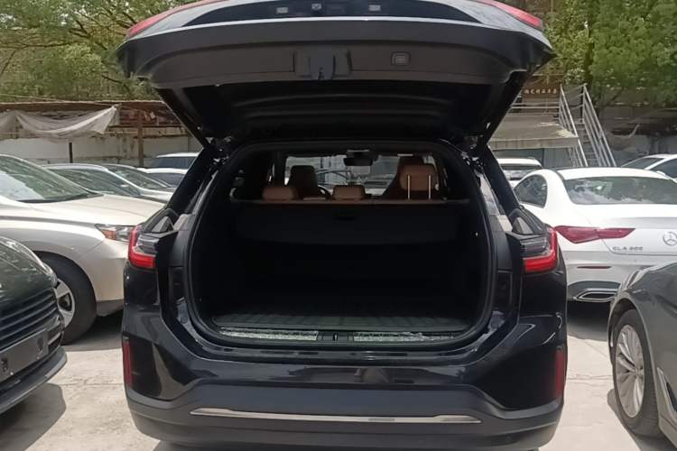 Used Nio ES6 2022 75 kWh Sport Edition Trunk
