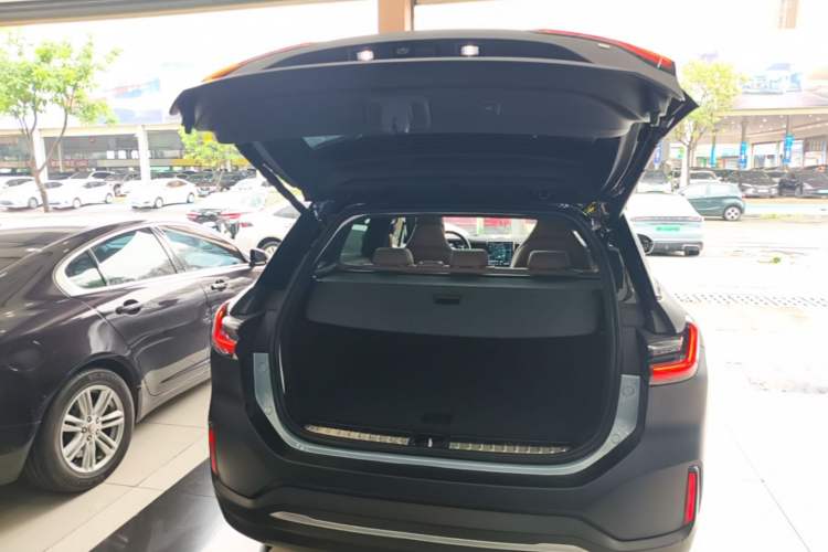 Used Nio ES6 2022 75 kWh Sport Edition Trunk