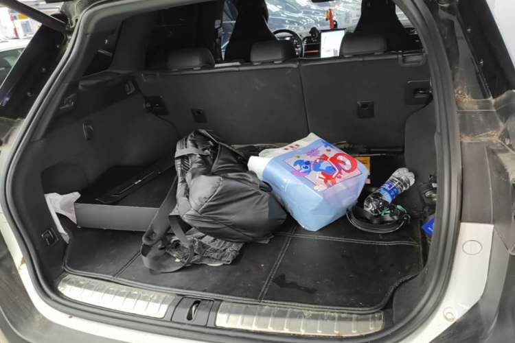 Used Nio ES6 2022 100kWh Performance Version Trunk